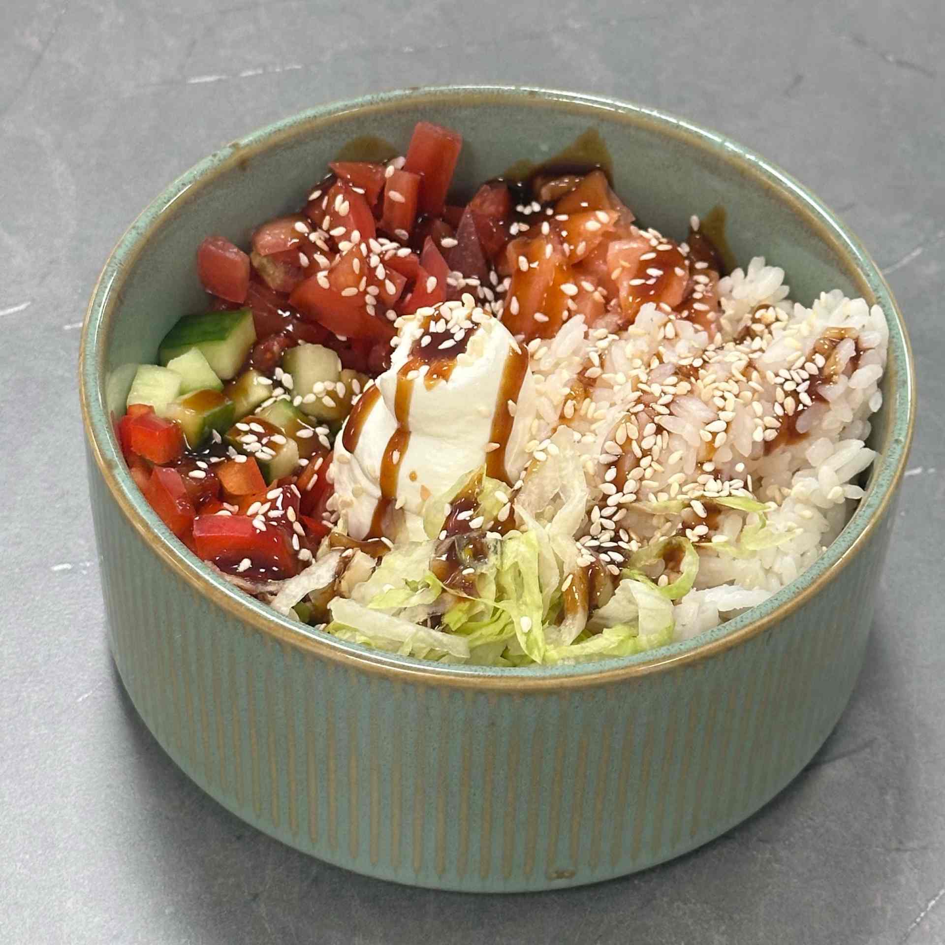 Фото Боул с лососем